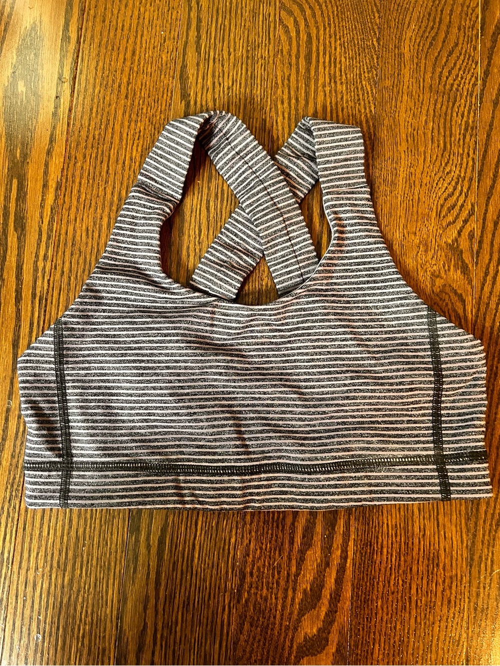 lululemon athletica Striped Cross-Back Sports Bra - Gray/White. Size S